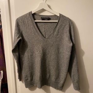 Zara %100 cashmere sweater